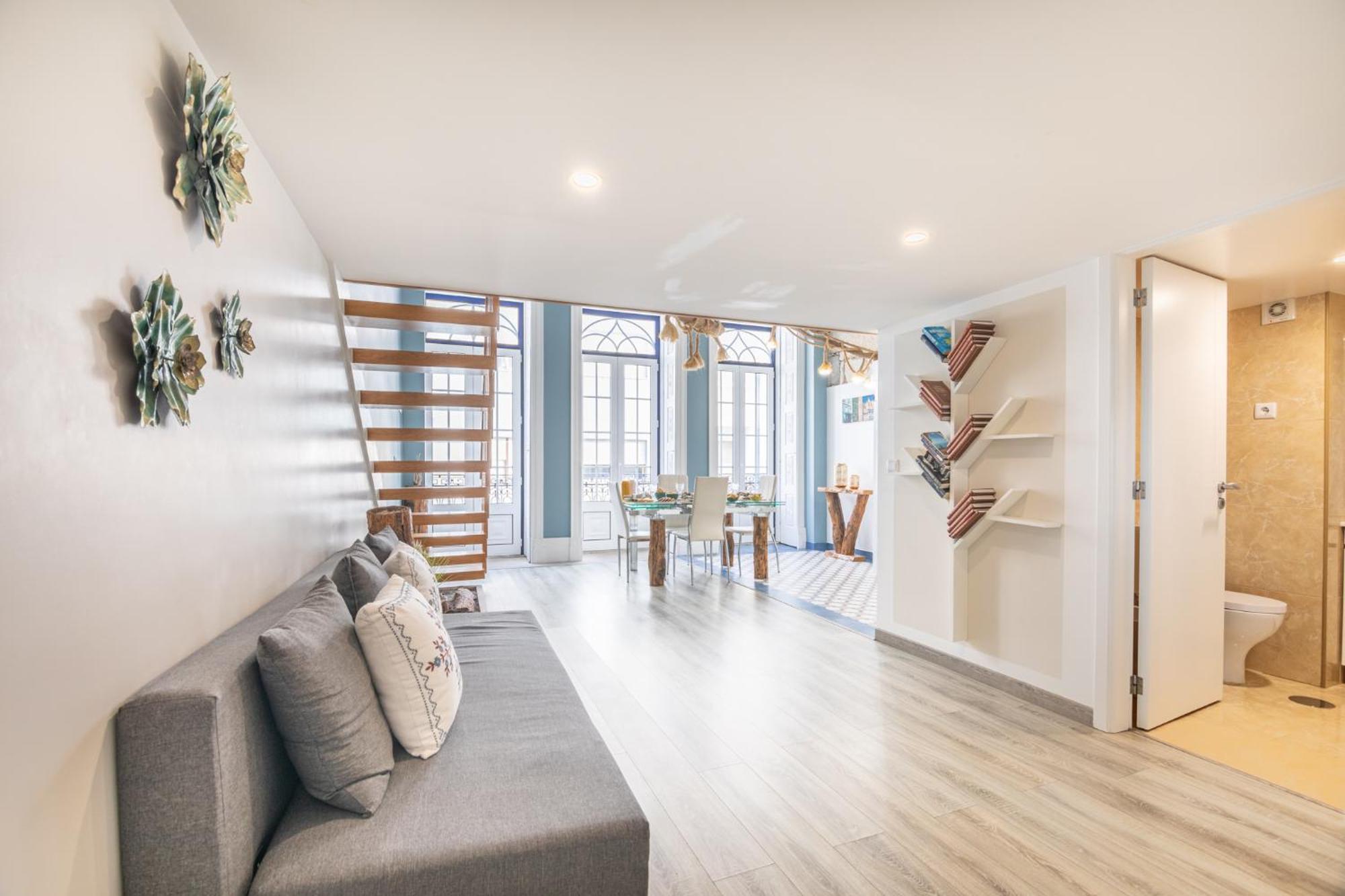 Appartamento Deluxe Spacious Flats W Mezzanine By Host Wise OOporto Esterno foto