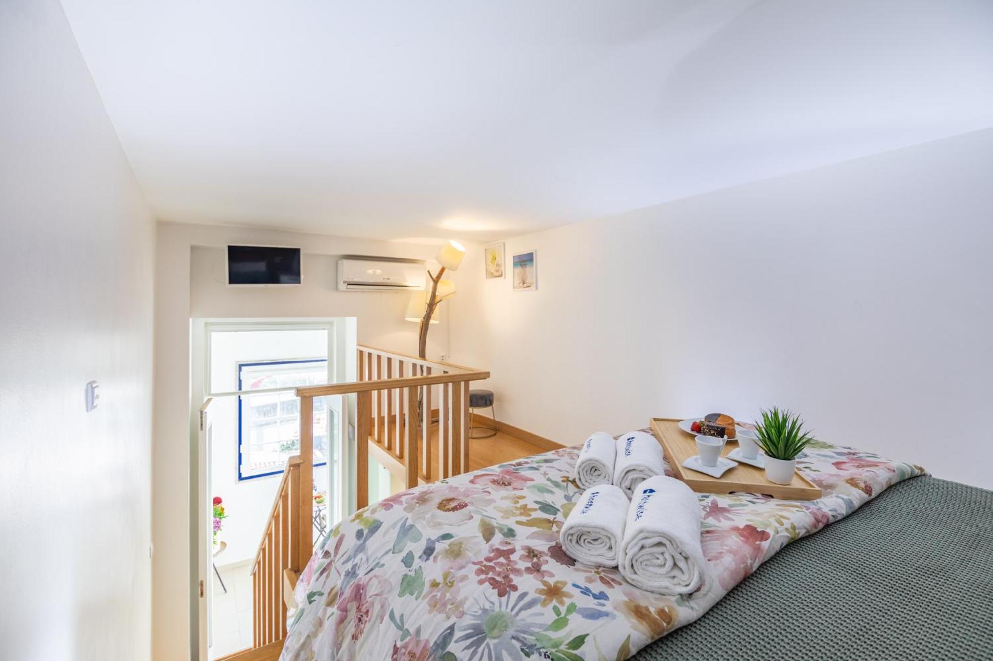 Appartamento Deluxe Spacious Flats W Mezzanine By Host Wise OOporto Camera foto