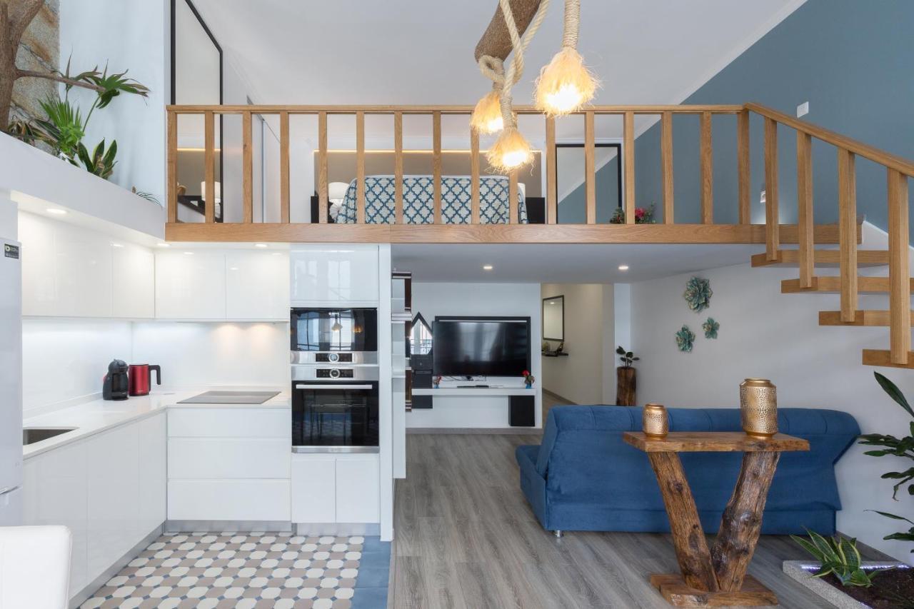 Appartamento Deluxe Spacious Flats W Mezzanine By Host Wise OOporto Esterno foto
