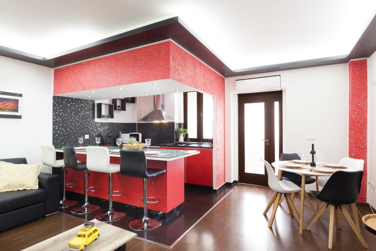 Appartamento Deluxe Spacious Flats W Mezzanine By Host Wise OOporto Esterno foto