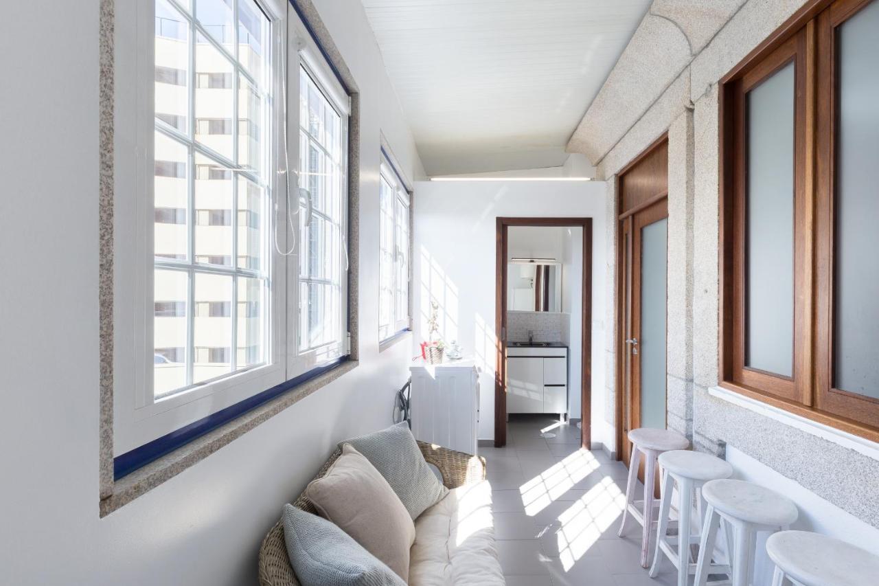 Appartamento Deluxe Spacious Flats W Mezzanine By Host Wise OOporto Esterno foto